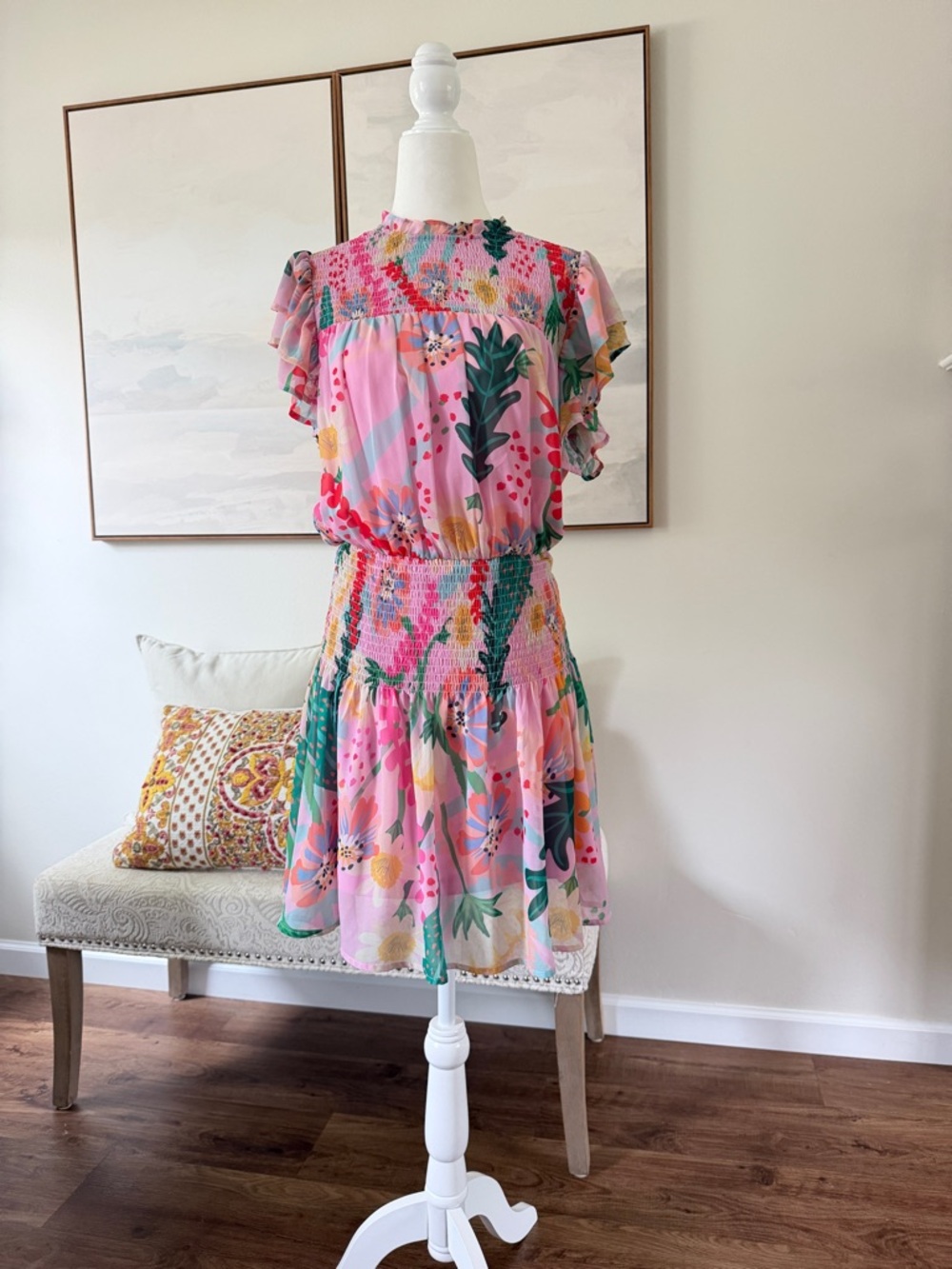 ENTRO Gorgeous Pink Floral Smocked Waist Short Dress Size Medium